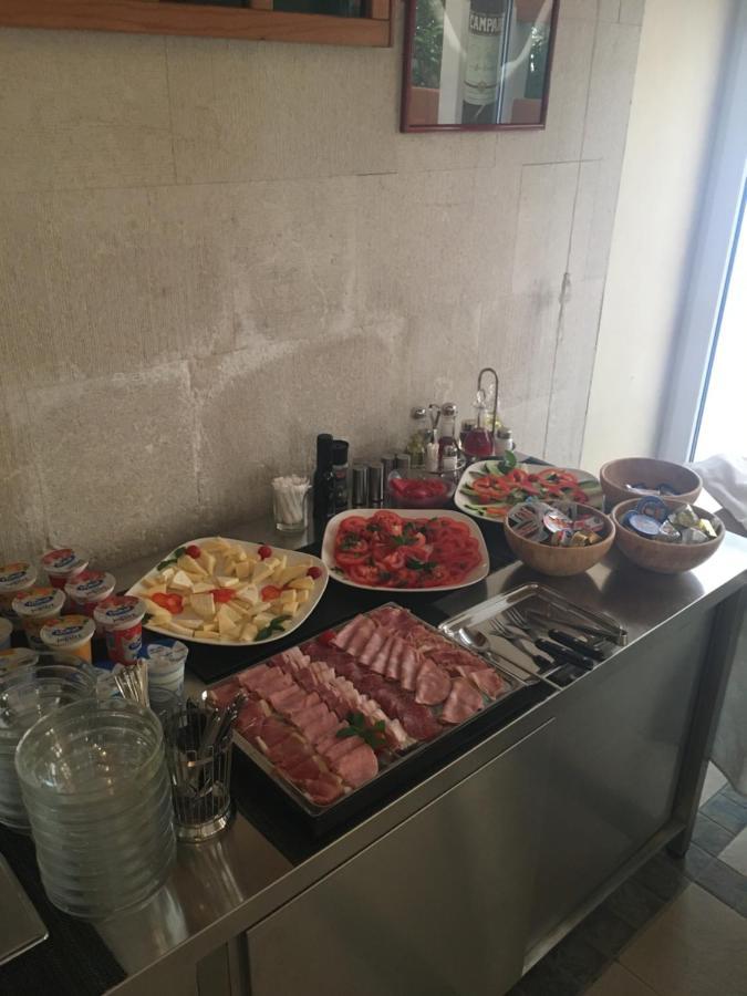 La Rossa Bed & Breakfast